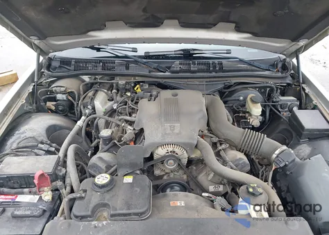 2004 Mercury Grand Marquis Ls из США, поврежденный, VIN 2MEFM75W94X632361